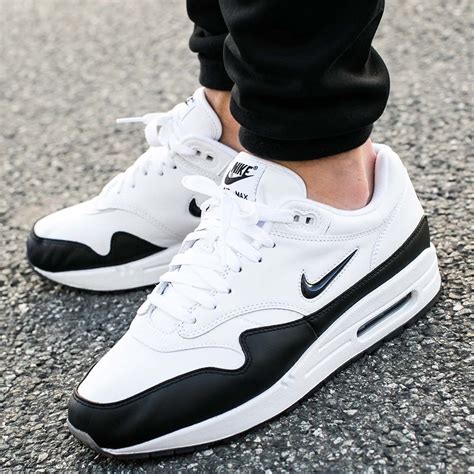 nike air max one heren zwart|nike air max 1 prm.